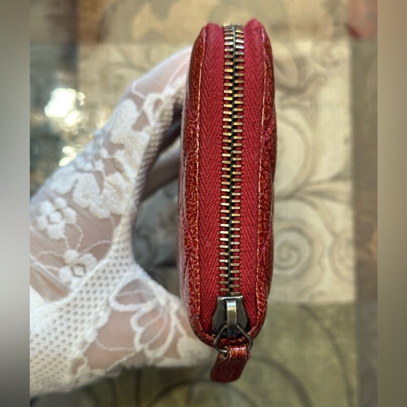 Chanel Shiny Matelasse Quilted Caviar Red Zip long Wallet - Picture 4 of 17